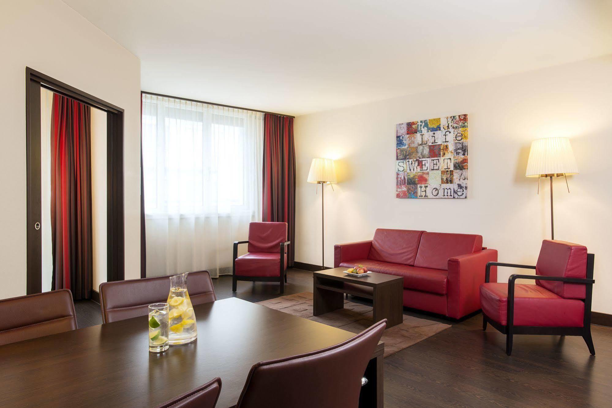 Nh Wien City Luaran gambar